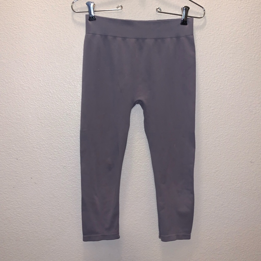 Blue Star Clothing Company light Grey cropped leggings